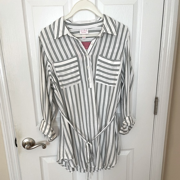Tops - **$10 when Bundled**NWT Target Isabell Maternity Top - Green and White Stripes